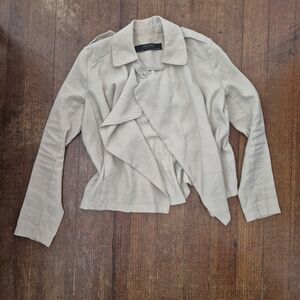 Zara's Classic Women's Cream Jacket